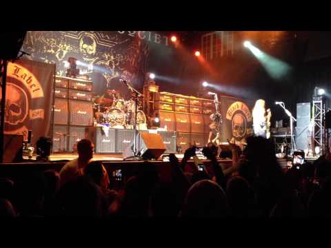 Black Label Society Live 2014 Downtown Disney, Orlando 04/30/14 HD Zakk Wylde