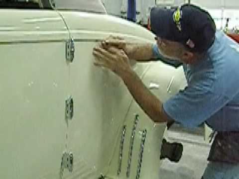 Thumbnail for Alan Johnson pinstripes Clark Gable's Duesenberg by Duesenberg