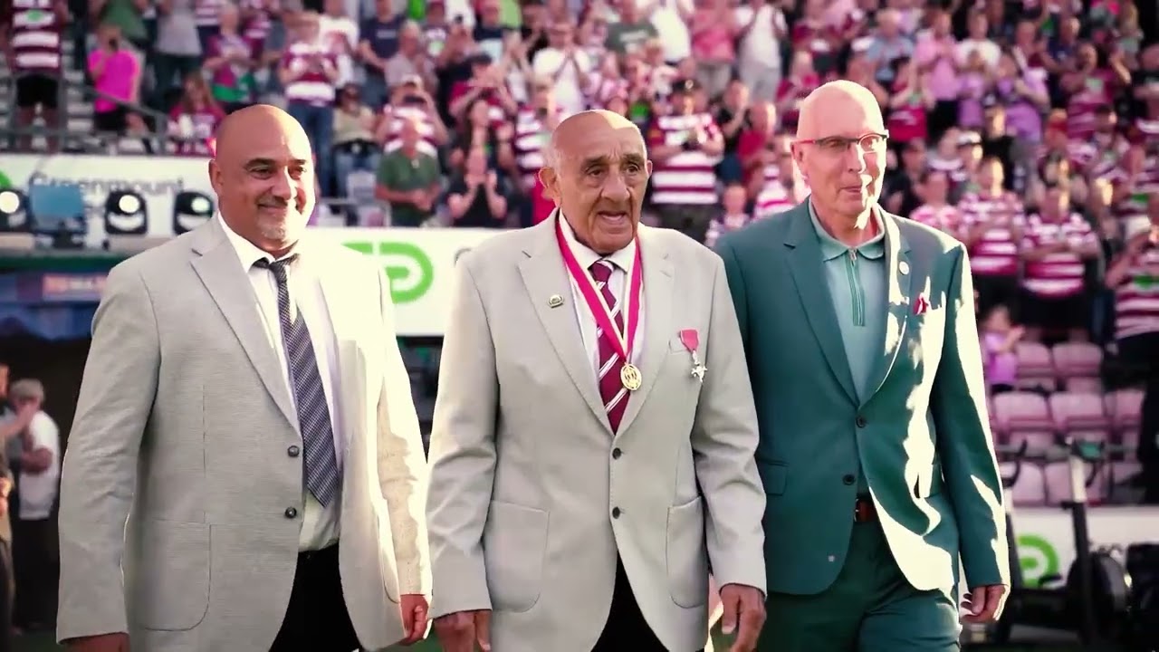 ๐ There's Only One (sir) Billy Boston!
