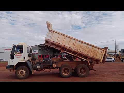 CAMINHÃO BASCULANTE FORD CARGO 2425