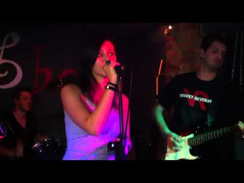 SIXSONIC - Take me out (Franz Ferdinand Cover)