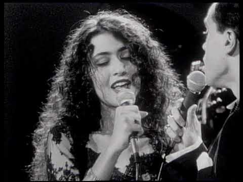 Video thumbnail for Bess You Is My Woman Now (Ao Vivo)