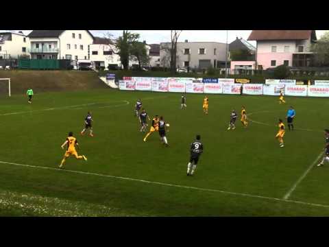 Tor für Pucking! Ivan Peric trifft zum 0:2 (16. Min).