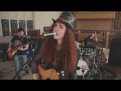 Sophia Radisch - Ignite (Bell Tower Sessions)