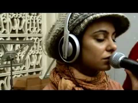 Butterflies in My Stomach - Tricoul (live in studio)