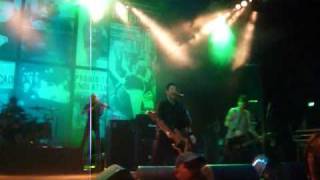 Broken hymns - Dropkick Murphys live.avi