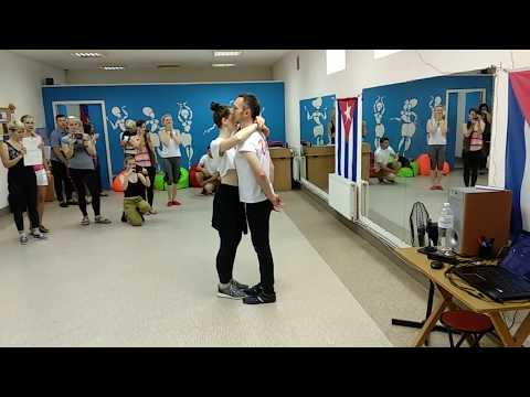 Yulia Tkachenko & Andrei Dubrov - Tarraxinha