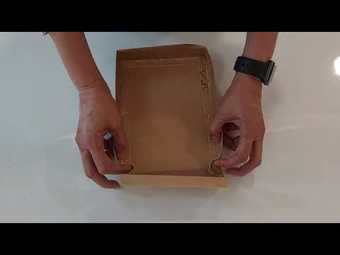 12 cavity chocolate box with tray by Wraps and Boxes.