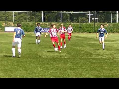 Lenz Smoorenburg actie VV Scharn-Jekerdal u17 8-9-2018