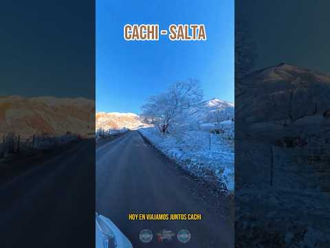 Llegando a Cachi cruzando la nieve en Salta ❄️ #saltalalinda 🏔️