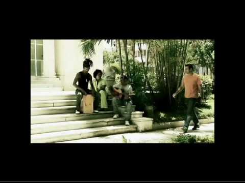 Y mi tan solo se me ocurre amarte/ Vania Borges