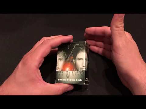 Unboxing an X-Files Starter Deck