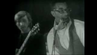 Alan Shelley &amp; Manu Dibango's Brothers "Lady Black Wife" (live 1968)