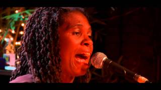 Stone Love - Ruthie Foster