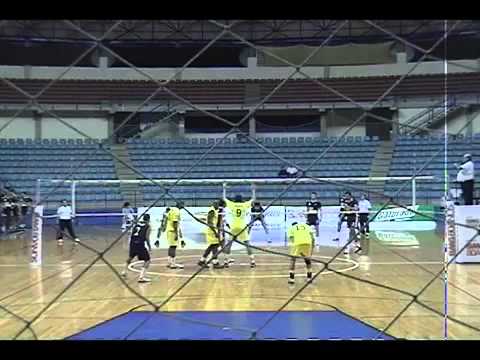 Najari Fernandes Oliveira Carvalho  Opposite