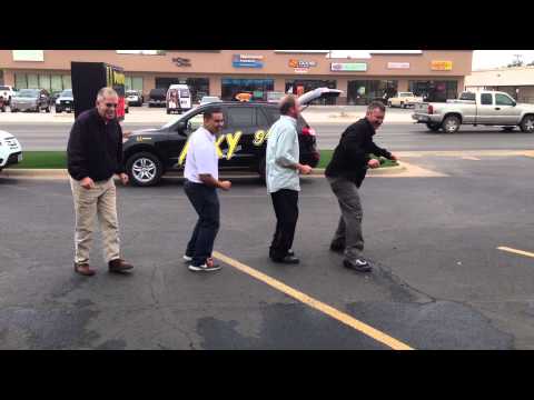 KIXY Morning Show "Wobble Off"