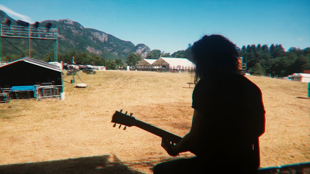 Bloody Heels — Ignite The Sky