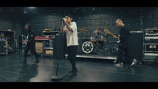 Crown The Empire - what i am (Live At SIR Studios in Nashville, TN)