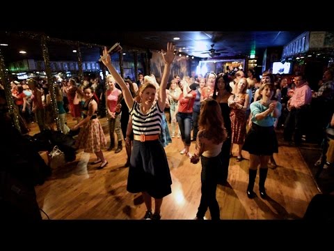 Rockabilly Stroll with Crown City Bombers