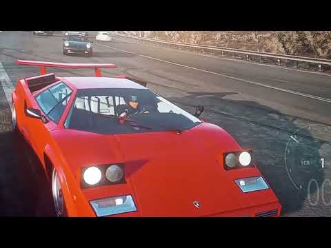 Forza 5 1988 Lamborghini countach vs 1982 Porsche 911 turbo 3.3