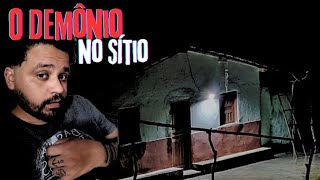 O DEMÔNIO NO SÍTIO.