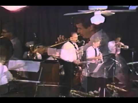 Thumbnail for Yearning and Blue by Jazz band