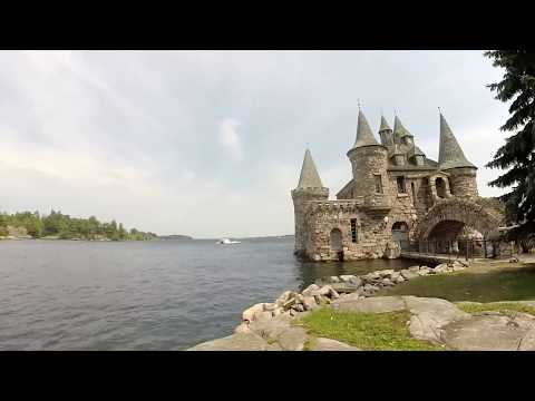 Thousand Islands - 2 Nation Tour & Boldt Castle
