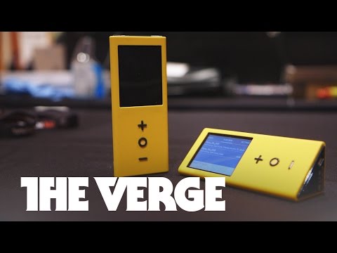 Hands-on with Neil Young's Pono music player