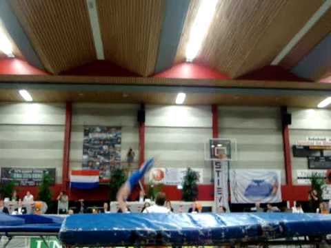 Nederlandskampioenschappen 2010 trampolinespringen Romee Pol