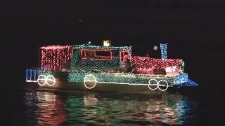 preview picture of video '2014 Holiday Boat Parade in Downtown Tampa'