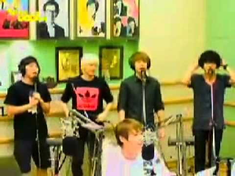 110812-SJ sing live at sukira(Eunhyuk,Yesung,Kyuhyun & Sungmin)