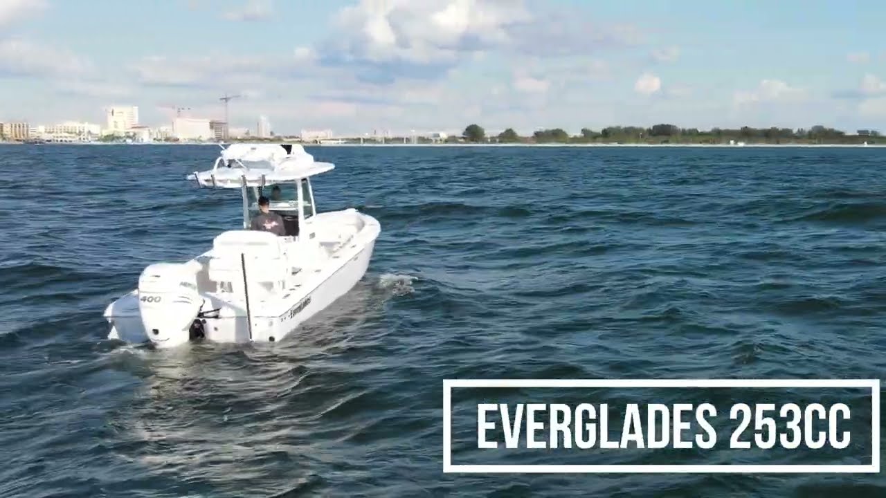 Everglades 253CC - Trailer