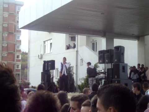 Koncert Ne Deqan F-Tosi Ft G-Tiger Maturant.