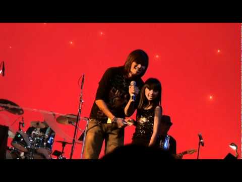 R Zar Ni - Ko Ah Nar Shi Zay Chin (2011 Lazy Club live in L.A)