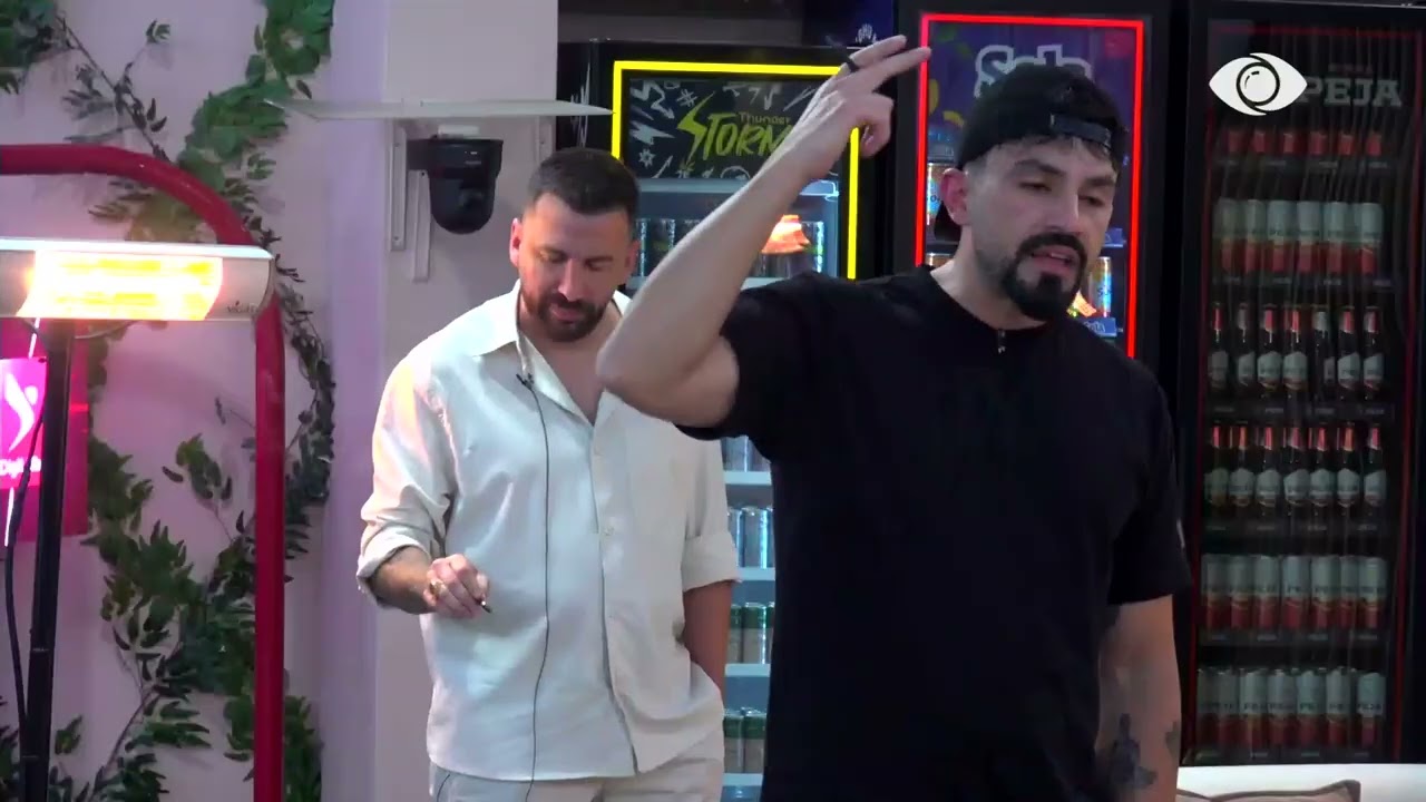 “Nga nuk na sheh…”/ Vijon diskutimi mes Rozanës dhe Aldos