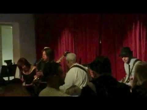 kylae jordan solo on Listen to your brother Abe Laboriel original tune