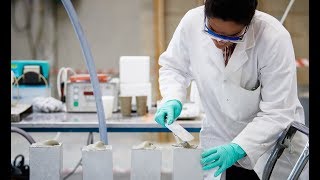 Making the trophies of the LafargeHolcim Awards