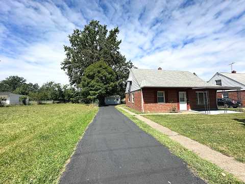 4 Bedroom Bungalow for Rent! Euclid, Ohio property video