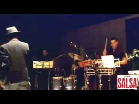 VENDEDORA  DE  AMOR- MONCHO  SANTANA