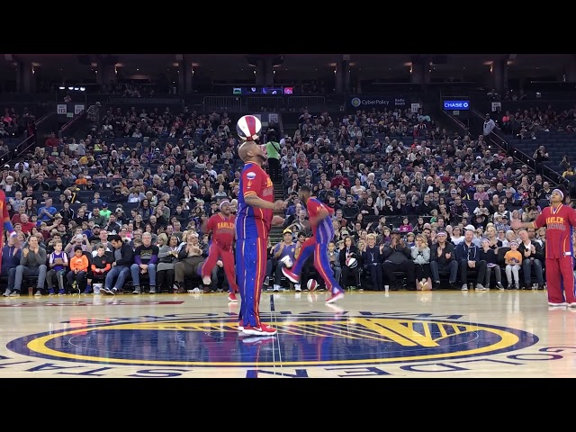 Vídeo relacionado con Harlem Globetrotters Logo Trickshot Masters - Ventilador de baloncesto Camiseta sin Mangas
