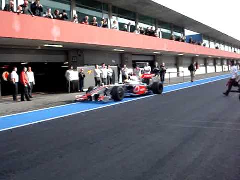 F1 Tests Autodromo Internacional Algarve 21/01/09 - Hamilton