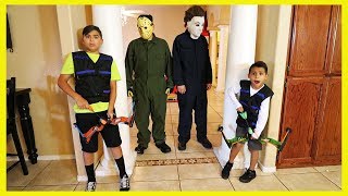 Download lagu JASON vs MICHAEL BATTLE | HYPER STRIKE | D&D SQUAD mp3