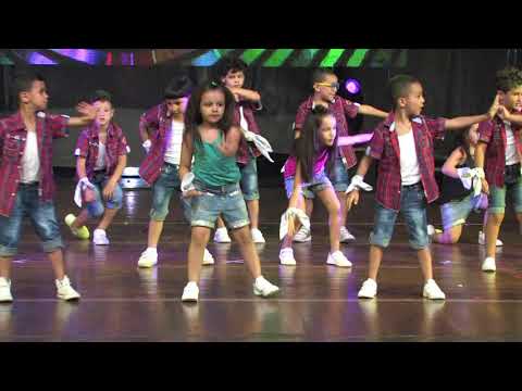 Fête de fin d'année scolaire 2018/2019: Grande Section "A" Avec Maîtresse Madiha