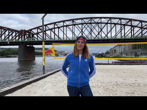 Bára Hermannová má novou spoluhráčku - Danielu Resovou