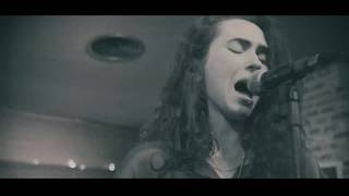 Por si apareces (Alice Wonder)