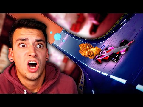 RACING HOT WHEELS ON AN UPSIDE DOWN TRACK! (Hot Wheels Unleashed)