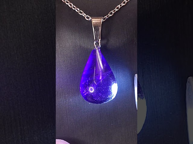 اكسسوار تعليقة حجر جمشت طبيعي مع السلسال