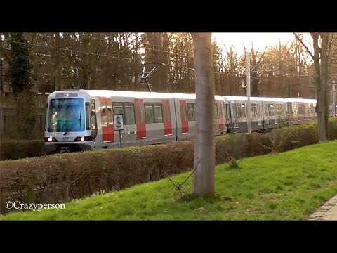 Sneltram combi metrotype S in Romeynshof, Ommoord Rotterdam