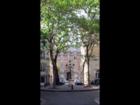 ALEXIS WEISSENBERG  ( MR NOBODY ) plays TRENET'S EN AVRIL A PARIS (April in Paris)