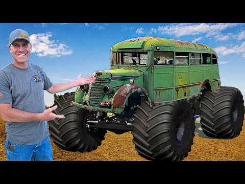 I'm Building The Oldest Off-Road Monster Bus!